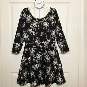 BONGO Juniors 3/4 Sleeve Floral Dress Black/White Size M